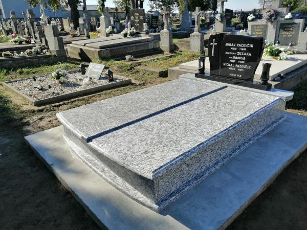 82d1f6b7-82c3-43d1-b5e4-c444271efc29