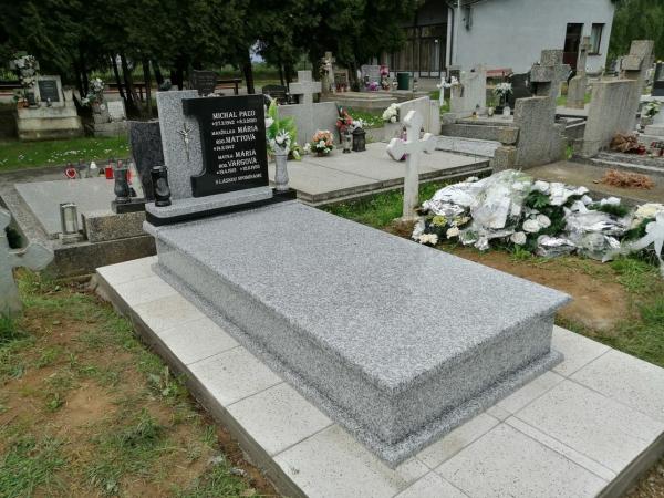 fff1a119-774e-4228-a5dd-3e42243d3e51